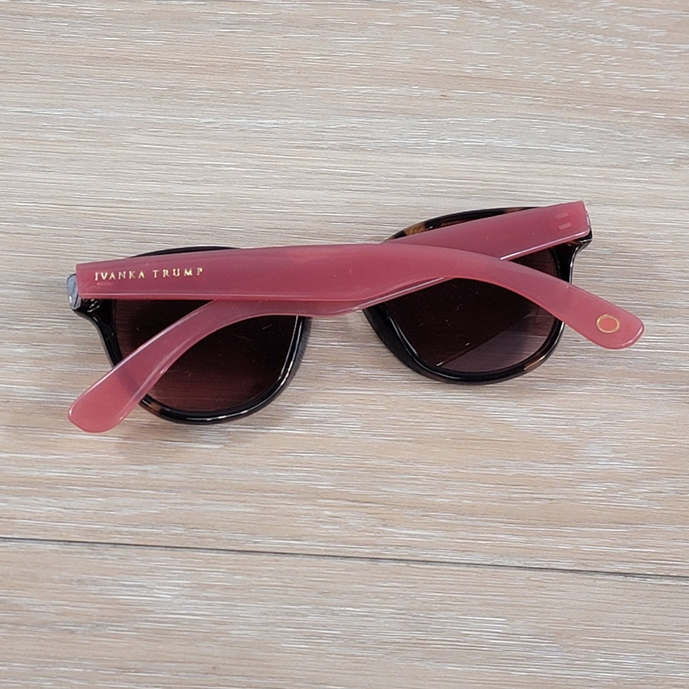 Ivanka Trump IT032 Sunglasses Dark Brown Tortoise Pink Cat Eye 50-21-150 - Picture 6 of 8